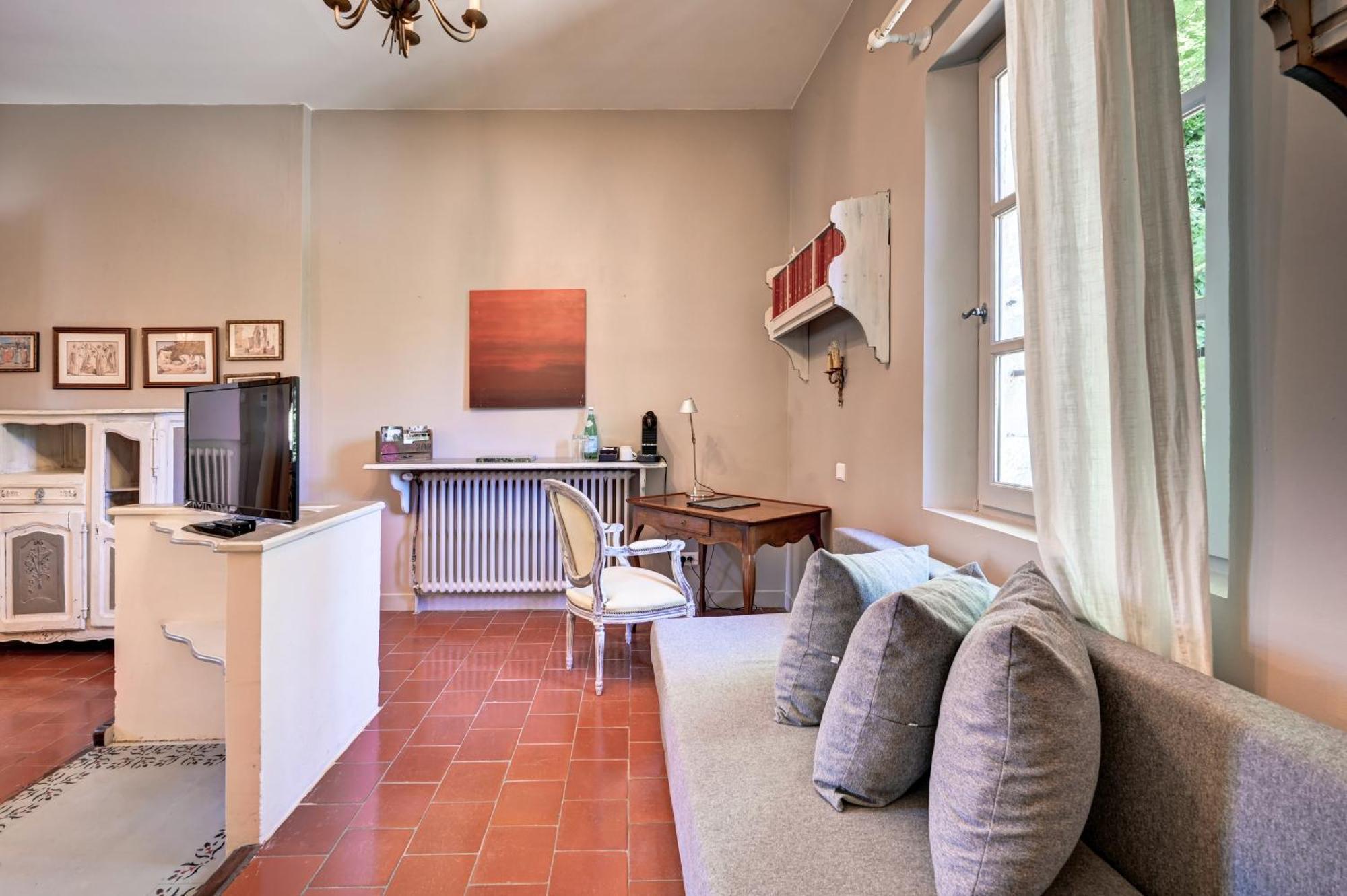 Mas Des Comtes De Provence Hotell Tarascon Eksteriør bilde